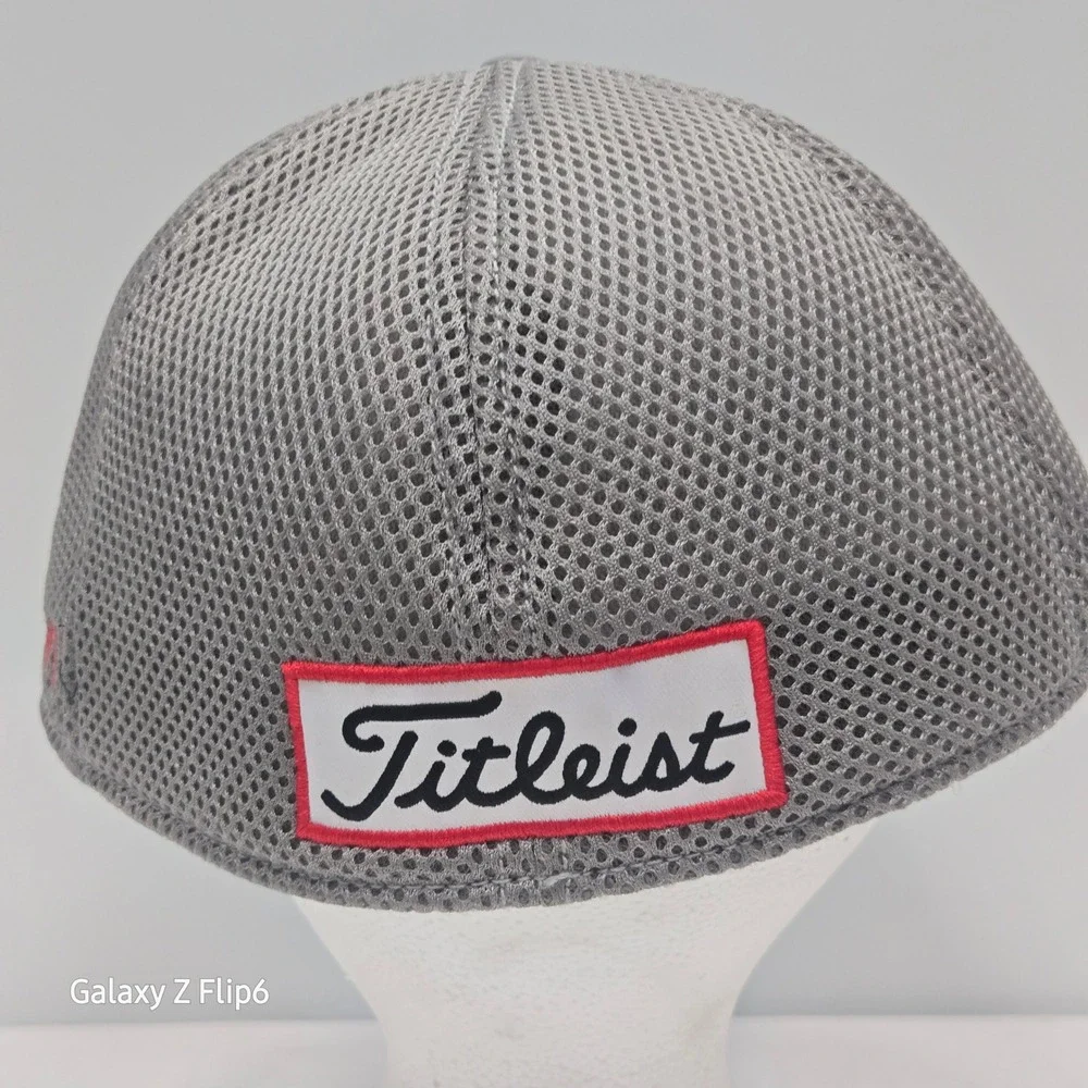 Titleist Golf Hat Gray Red Mesh Back Stretch Fit Pro V1 FJ Logo Cap Mens S/M